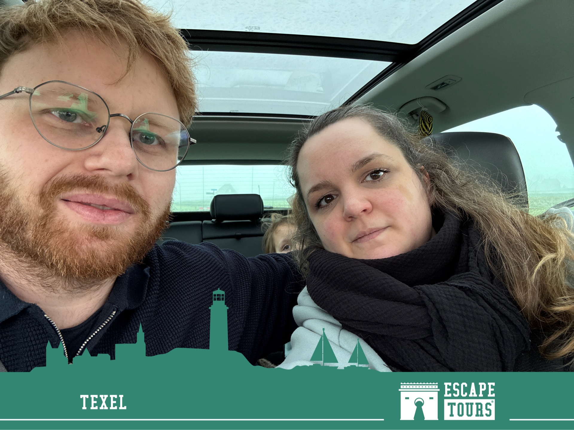 Record time: Those cheeky foxes