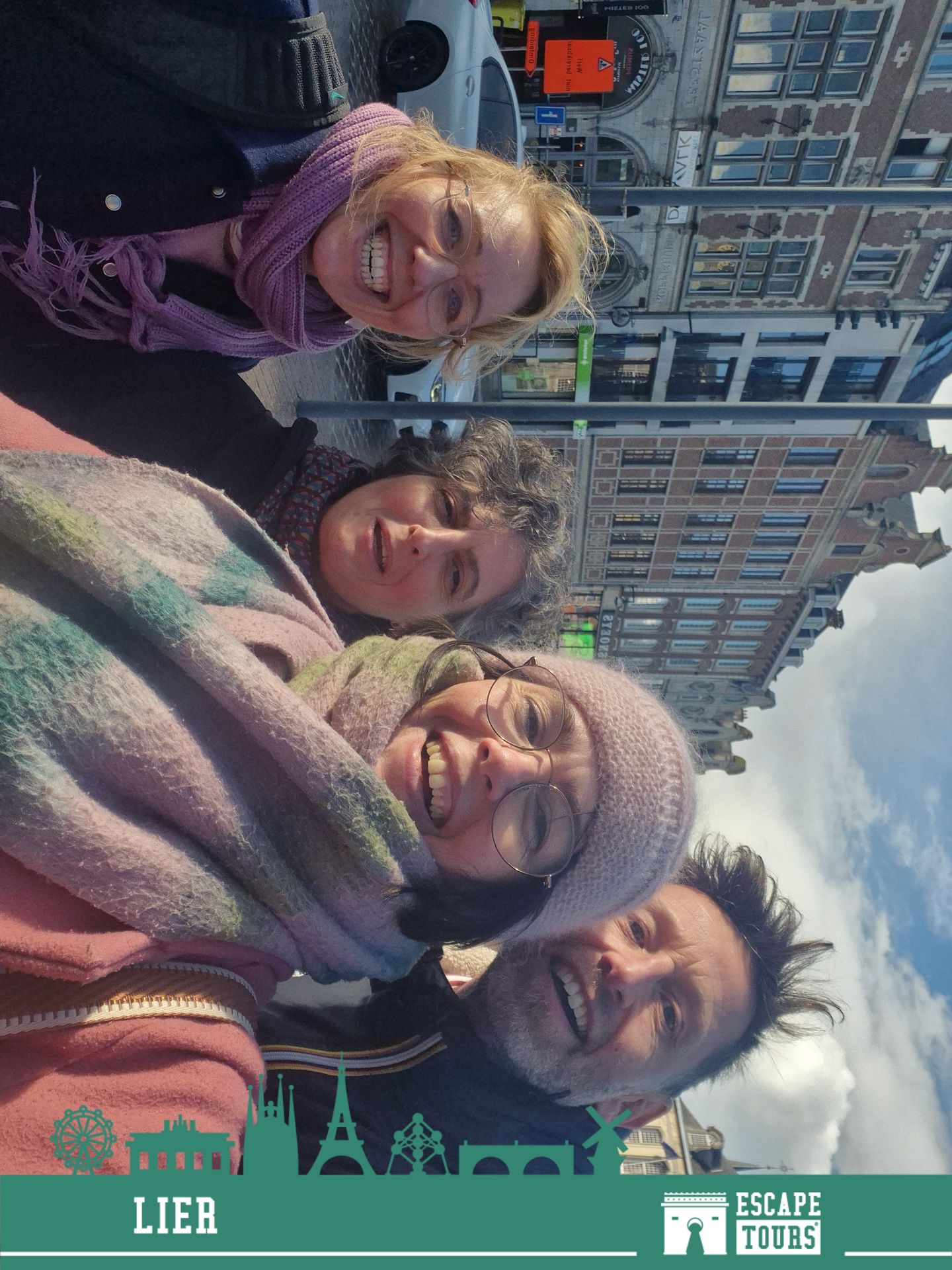 Record time: Les amis