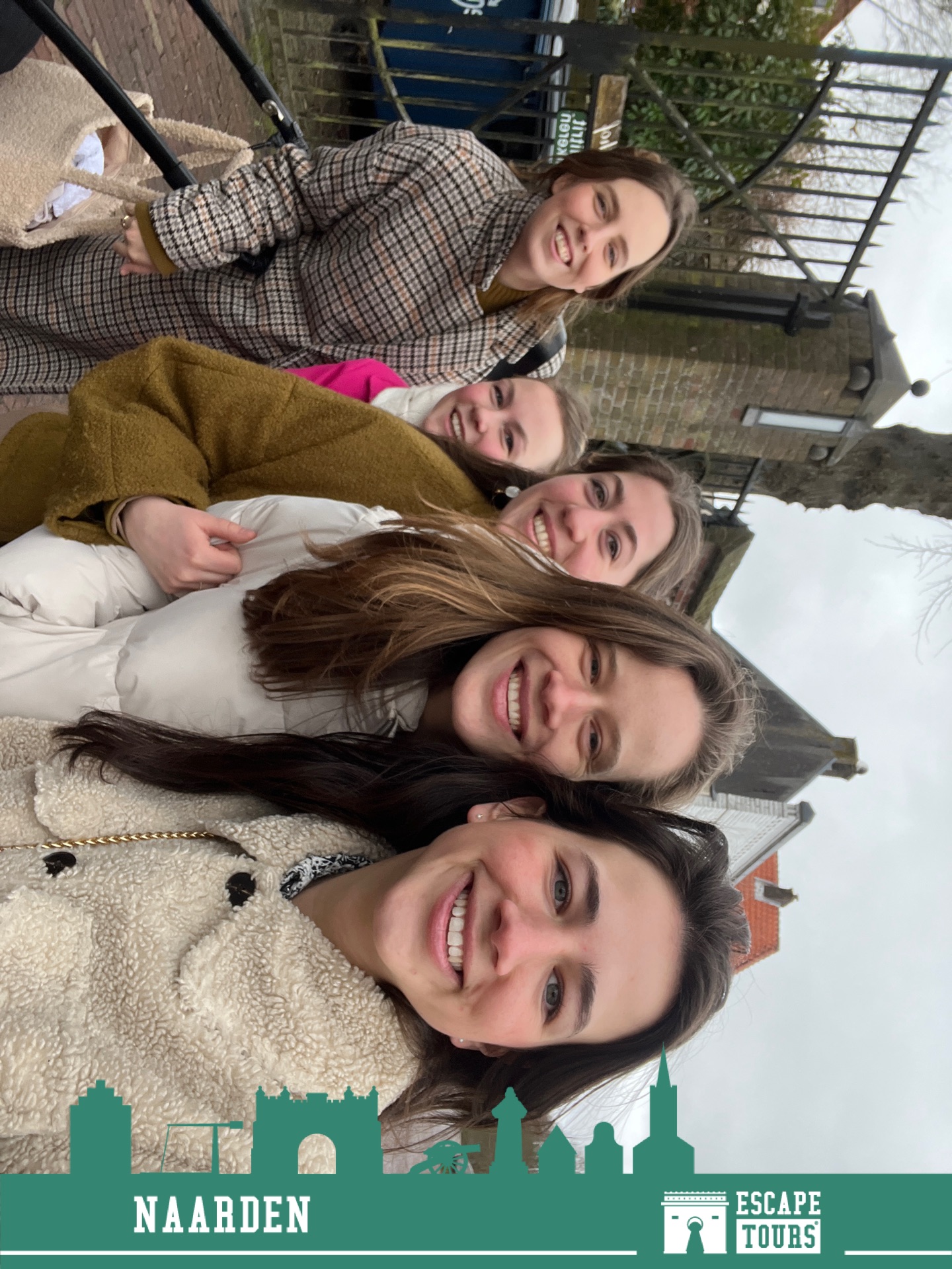 Record time: The quark bags